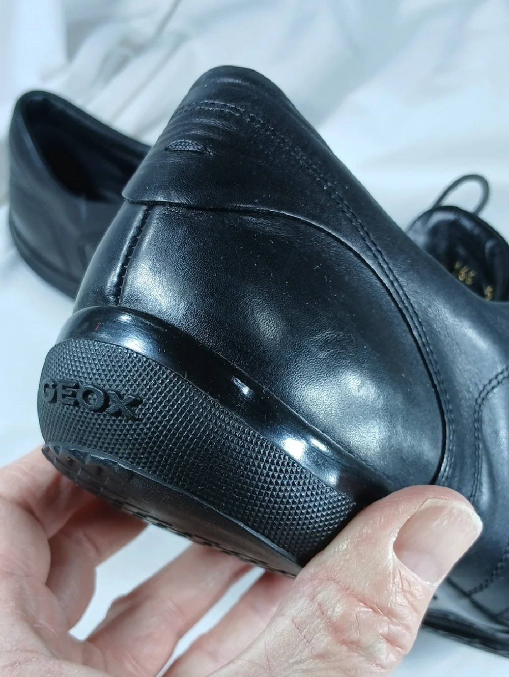 Geox mens Black Leather Slip-On with Gold Logo size 11ß
